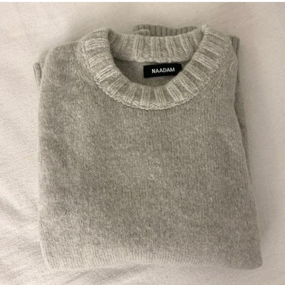 NAADAM Heathered Light Gray Crewneck Sweater